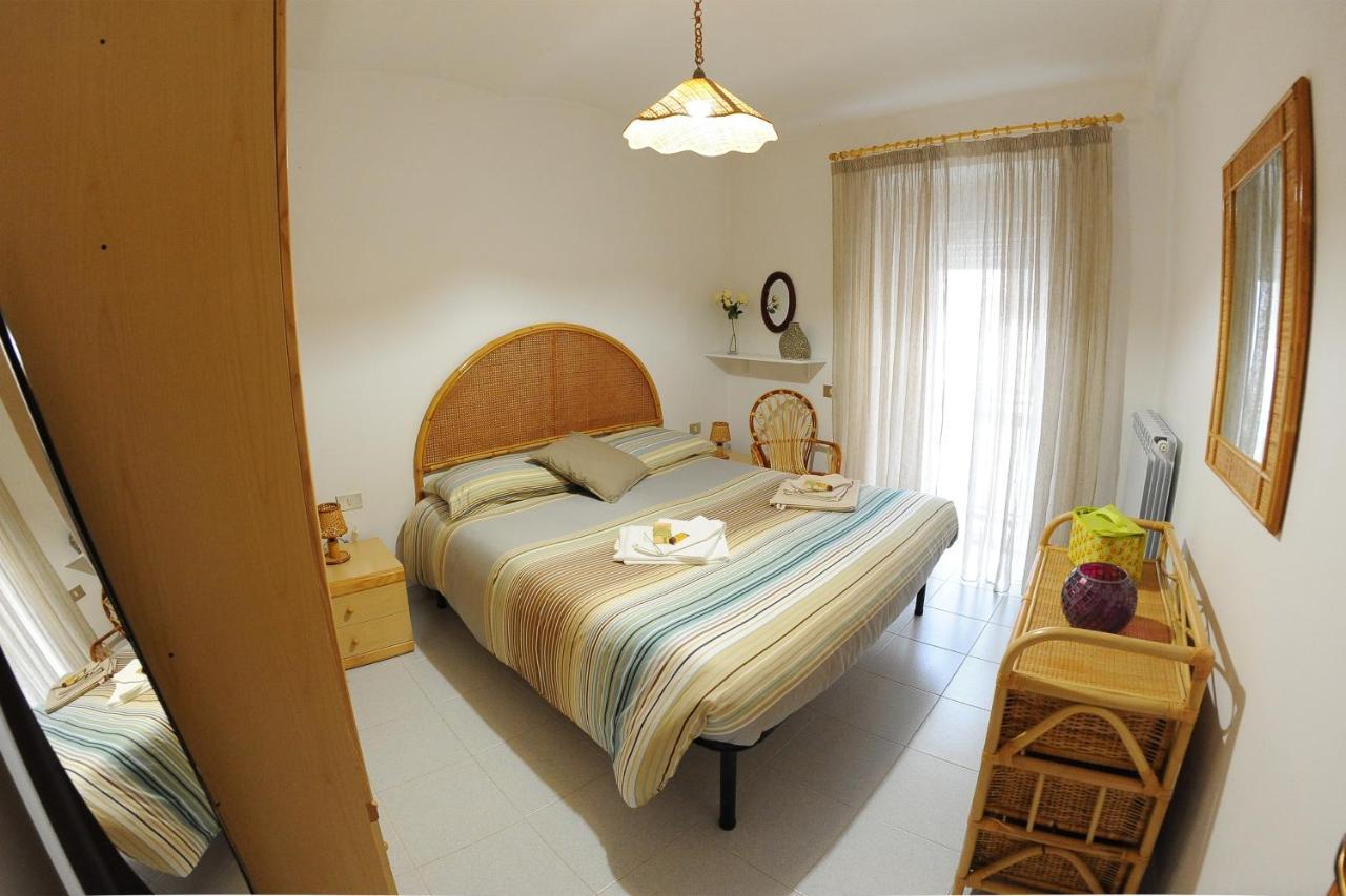 La Casa Di Rocca Apartment กัสเตลดิซังโกร ภายนอก รูปภาพ